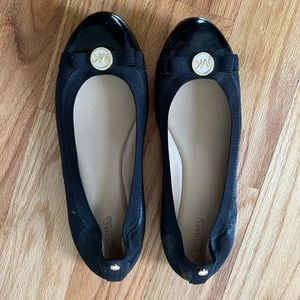 Micheal Kors black ballet flats, perfect for work!